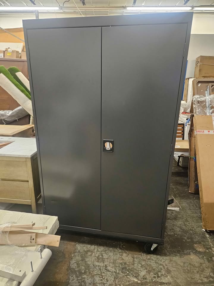 Sandusky 46-Inches W x 72-Inches H x 24-Inches D Freestanding Steel Garage Cabinet in Gray - Image 6