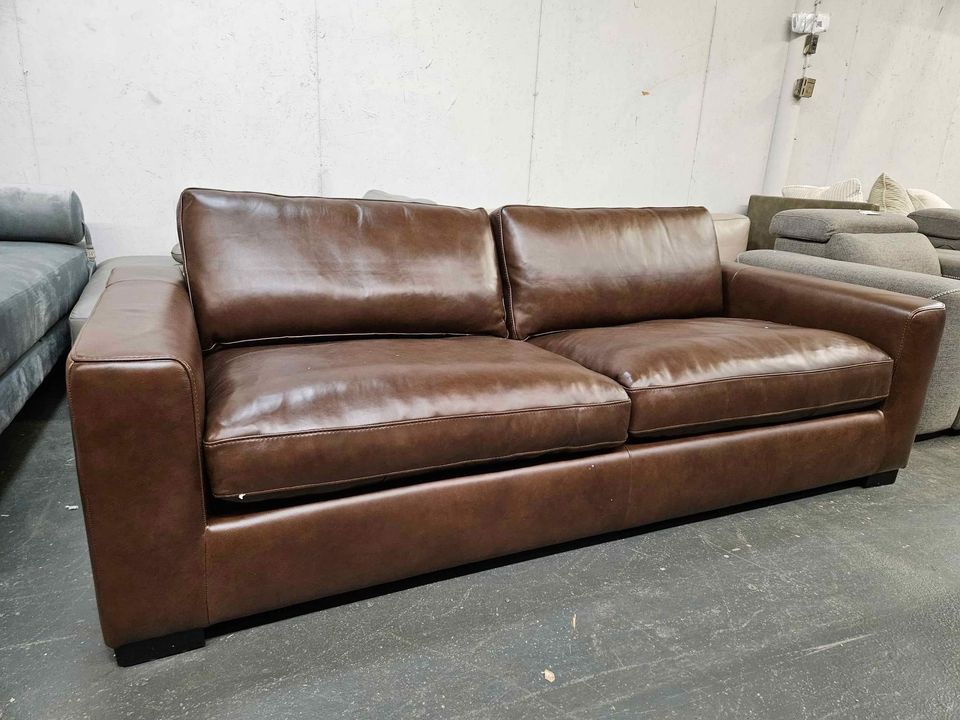 Premium Modern Sofa with Plush Cushions & Sturdy Frame - Stylish -Seater Couch ( Retails $4000.00 )