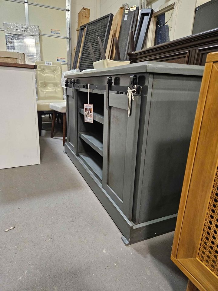 Crowborough 57" Media Console - Image 4