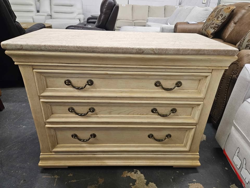 Bernhardt Furniture Large Natural Oak Stone Top Bachelor Chests - Image 8