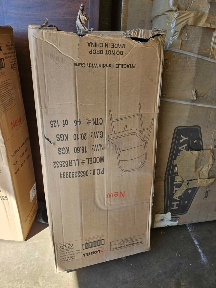 Lorell LLR62532 Padded Seat Folding Chairs - 4/CT - Image 6