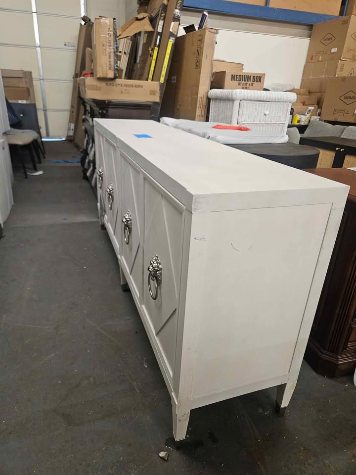 Melange 78'' Sideboard By Hooker Furniture - Image 6