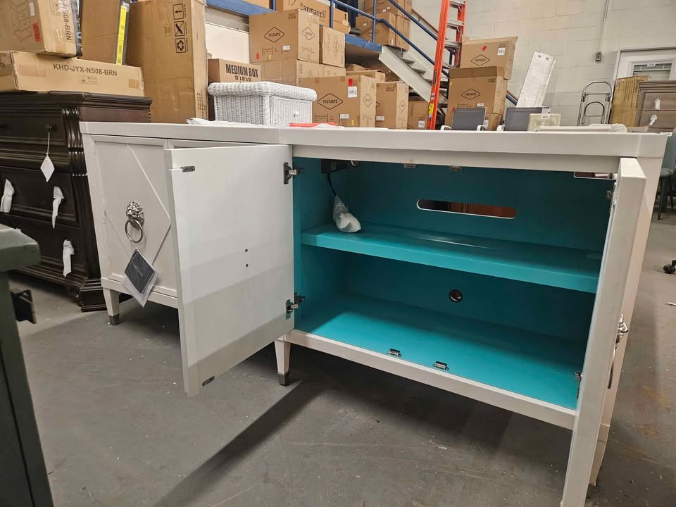 Melange 78'' Sideboard By Hooker Furniture - Image 8