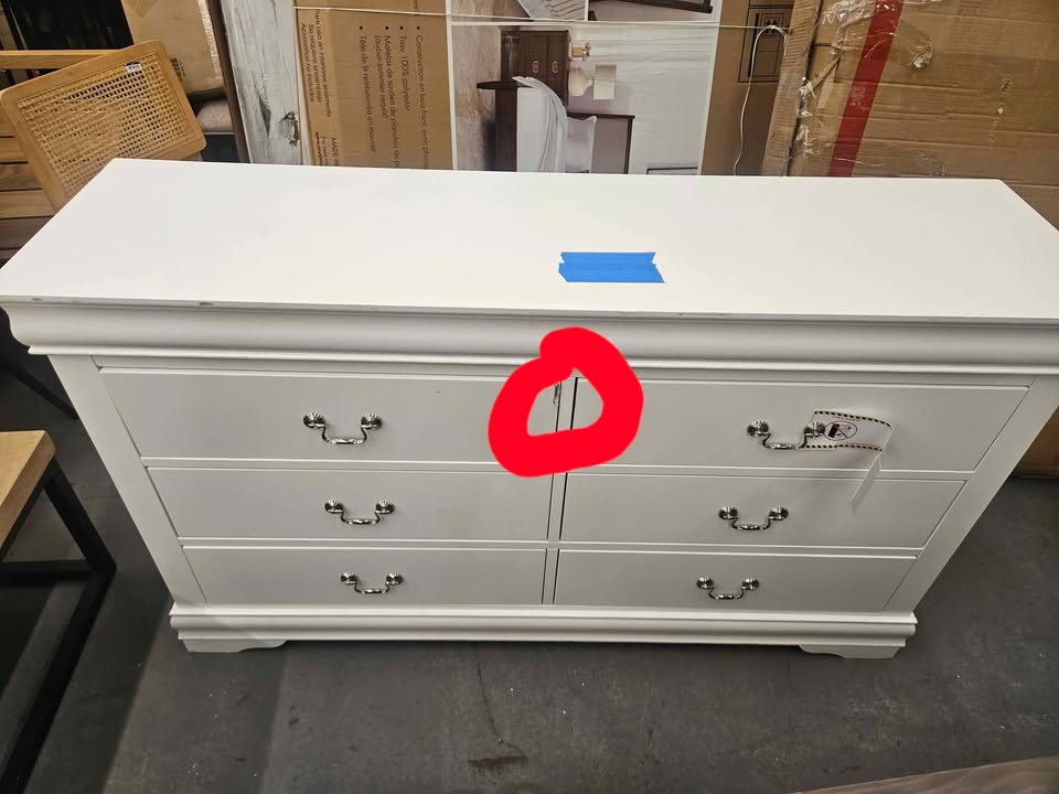 White Dewin 6 Drawer Dresser - Image 6