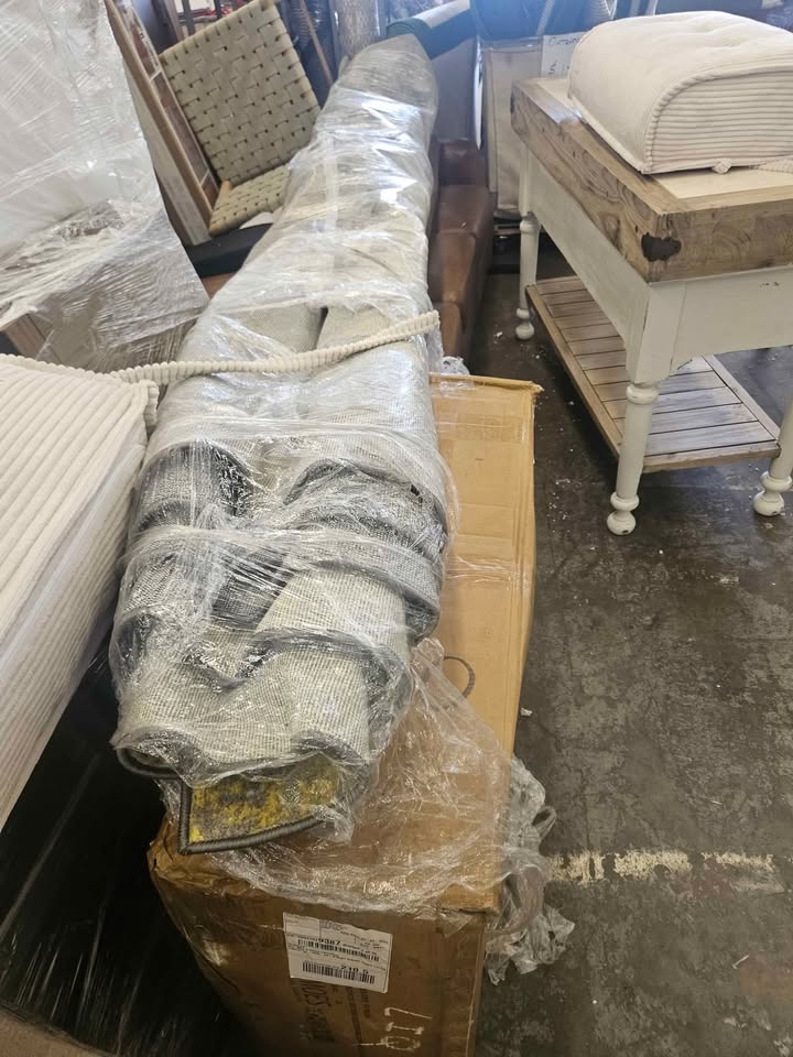 Bionda Geometric Yellow/Black/Gray Area Rug 10' x 14' - Image 9