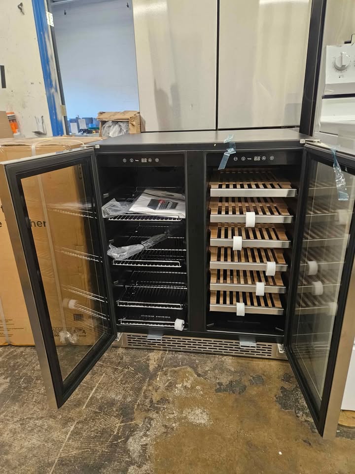 30" Dual Zone 33-Wine Bottle 112 Can Beverage & Wine Cooler Fridge with French Doors in Stainless St - Image 8