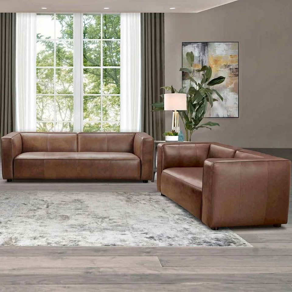 Brady 2-Piece Leather Collection