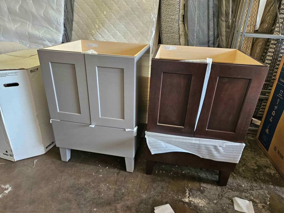 KOHLER Poplin 24 in. Bath Vanity Cabinet Only in Claret Suede and Mohair Grey - Image 2