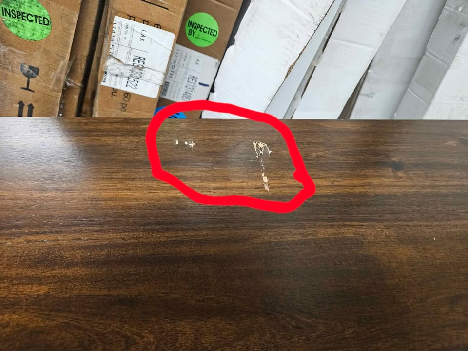 Ralene 6 Drawer Dresser Item: B594-31 ( Slightly Scratched in Pictures ) - Image 8