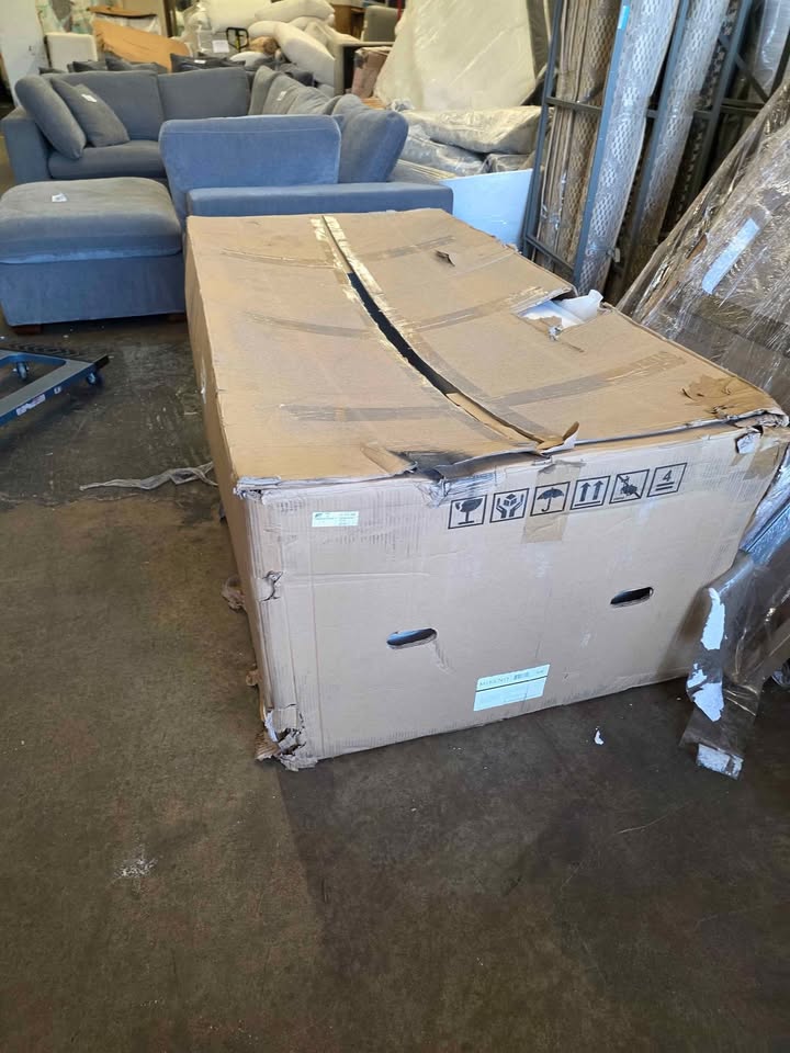 Miseno 70" Free Standing Acrylic Soaking Tub with Reversible Drain - Image 10