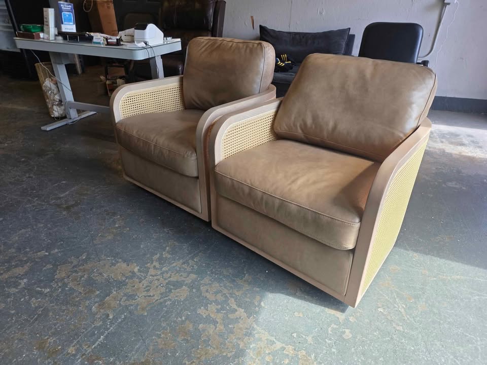 Harley Leather Swivel Accent Chair - Image 10