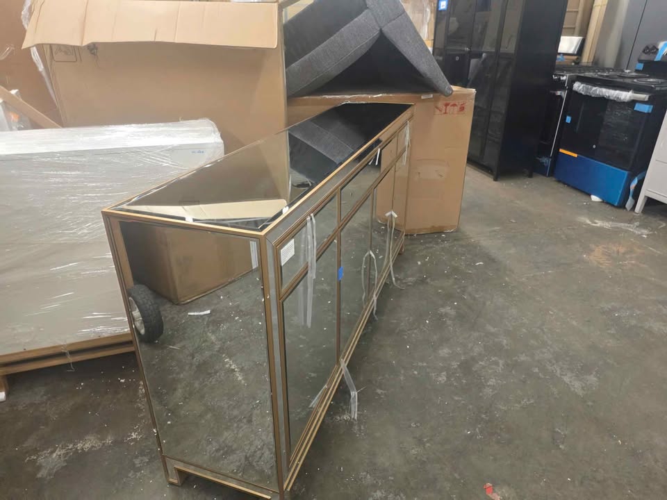 Elegant Reflexion 72 In. Mirrored Credenza in Gold MF72072G - Image 8