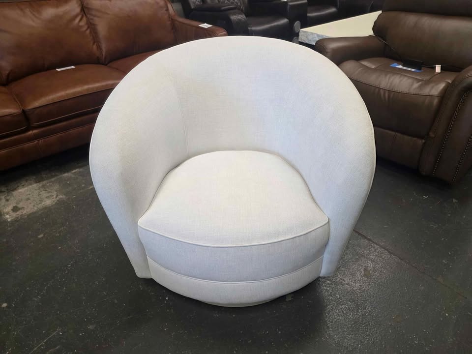 Caracole Upholstery Ahead of the Curve Chair in Matte Pearl UPH-421-031-A - Image 9