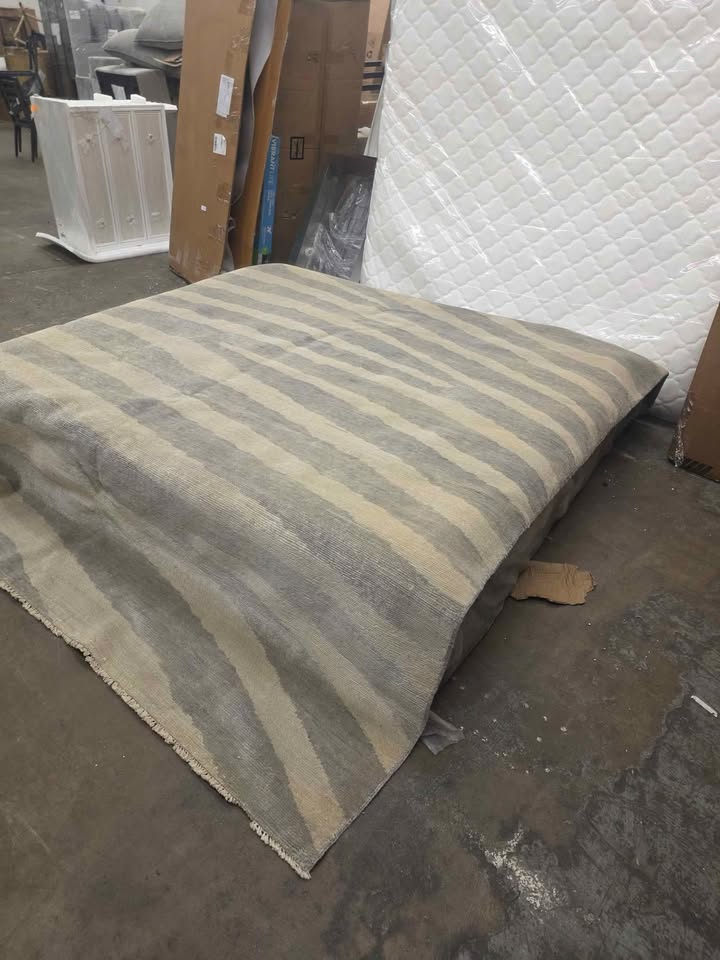 One-of-a-Kind 8' X 9'9" Area Rug in Bokara Rug_Co. Inc. ( Retails $2100.00 ) - Image 3