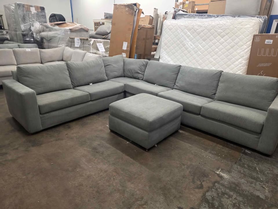 Flexsteel Collins 5-piece Fabric Modular Sectional - Image 4