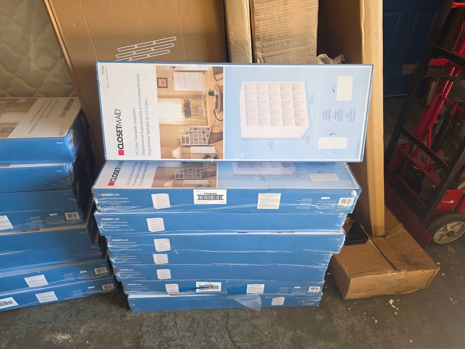 ClosetMaid 32 in. H x 24 in. W x 12 in. D White Wood Look 25-Cube Storage Organizer - Image 7