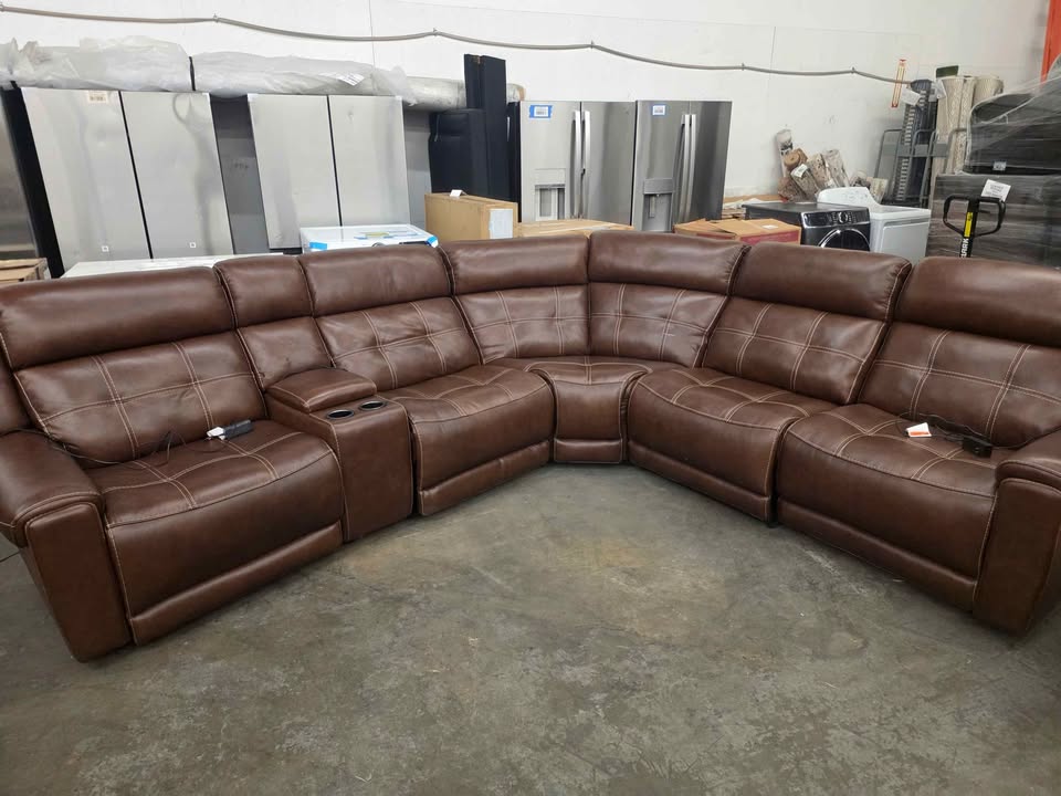 Concord 6-piece Leather Power Reclining Sectional with Power Headrests - Image 8