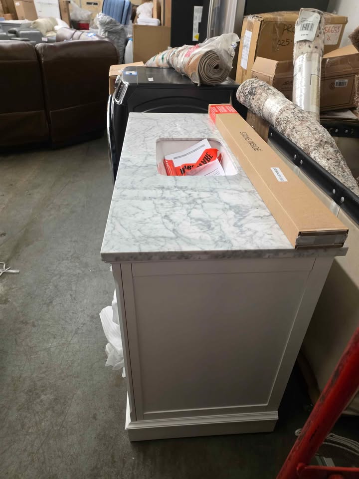 Roveland 48-in White Undermount Single Sink Bathroom Vanity with Natural Carrara Natural Marble Top - Image 8