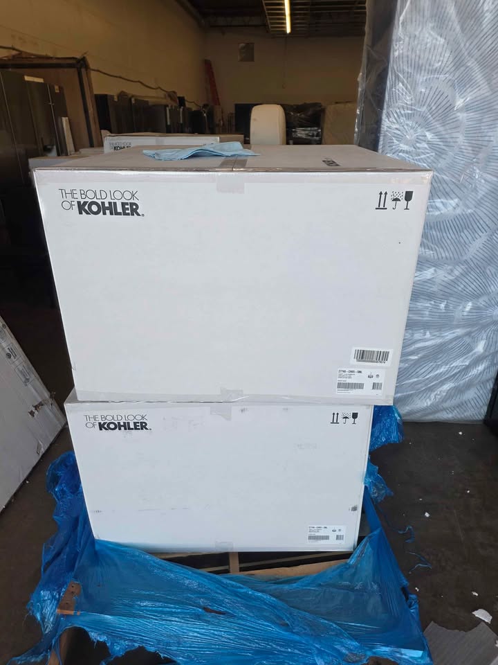 Kohler K-27748-CH05-SNL Terret 29" Ceiling-Mounted Chandelier Light, Polished Nickel (Retails $3300 - Image 6