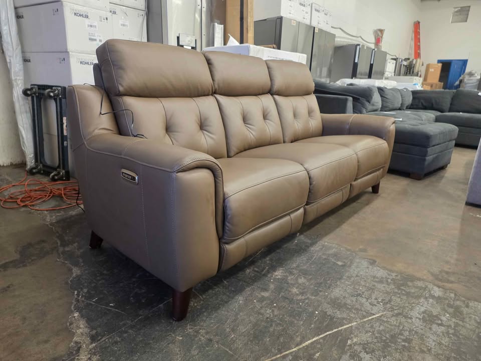 Malibu Leather Power Reclining Sofa with Power Headrests ( Retails $2900 ) - Image 2