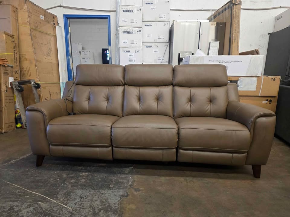 Malibu Leather Power Reclining Sofa with Power Headrests ( Retails $2900 ) - Image 3