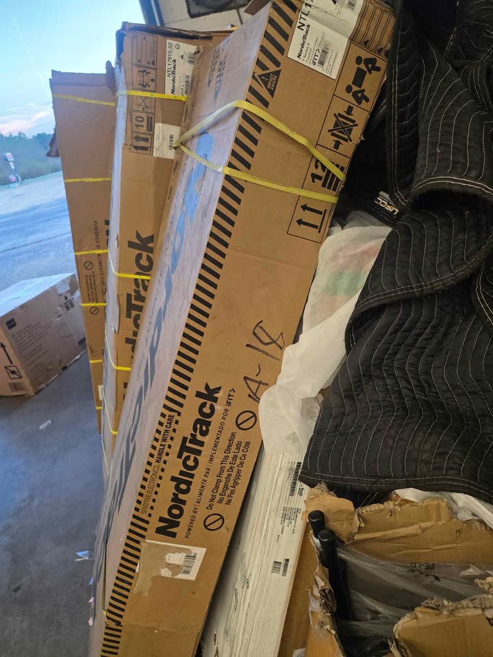 NordicTrack T Series 5 Smart Treadmill with 5" LCD Display & Device Shelf, 0-10% Incline, 0-10 MPH, - Image 7