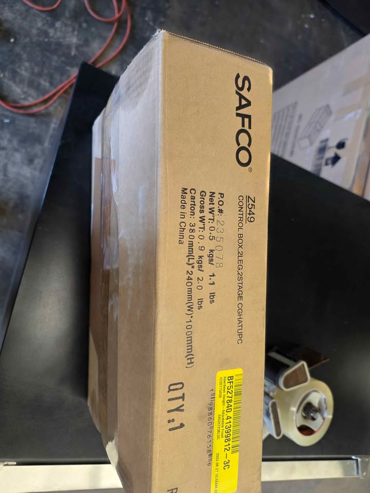 Safco Medina Height-Adjustable Desk Control Box - Image 5