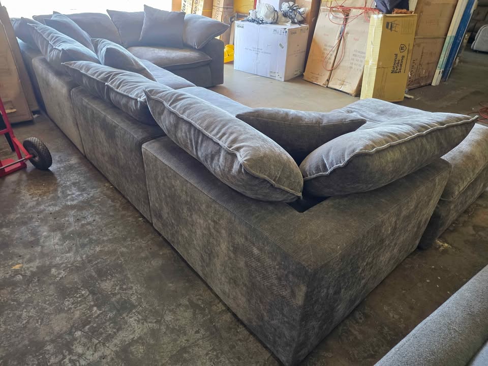 Sereen 6-piece Fabric Modular Sectional, Dark Gray - Image 8