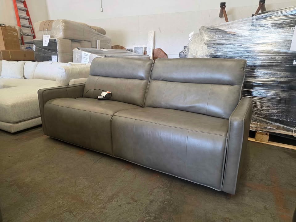 Henredon Keira Leather Zero-gravity Reclining Sofa - Image 6
