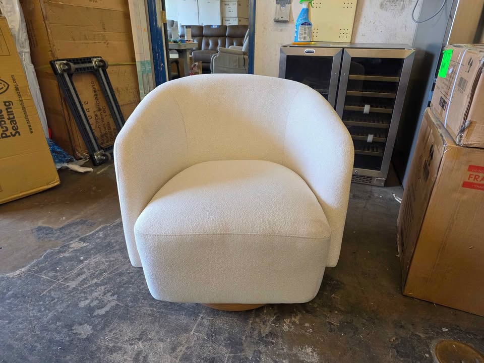 Henredon Murphy Swivel Boucle Chair, Cream - Image 9
