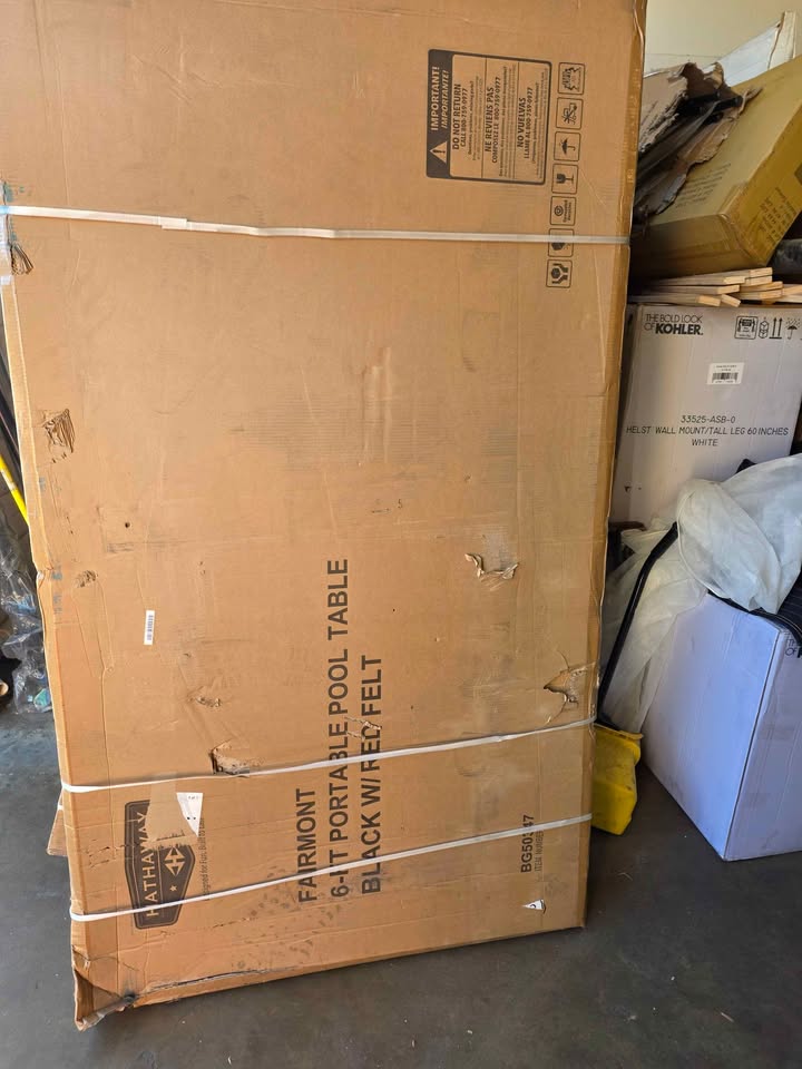 Hathaway Fairmont Portable 6 ft. Pool Billiard Table with red felt - Image 7