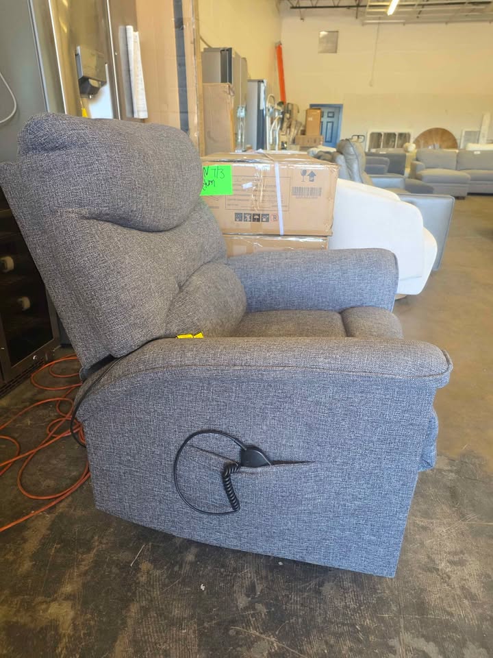 Thomas Fabric Lift Chair - Image 8