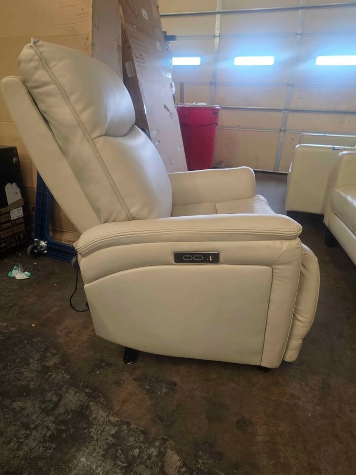 Sanders Leather Power Recliner with Power Headrest ( Cream ) - Image 8