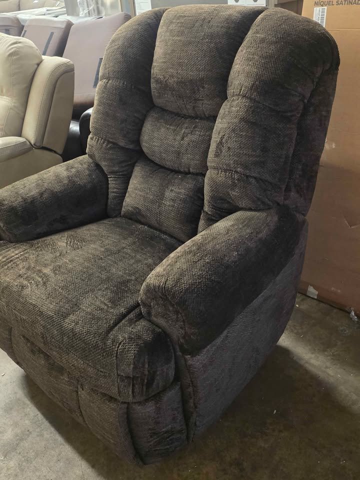 KingComfort 221 MACK RECLINER 221-94-21 ( Chocolate ) - Image 7