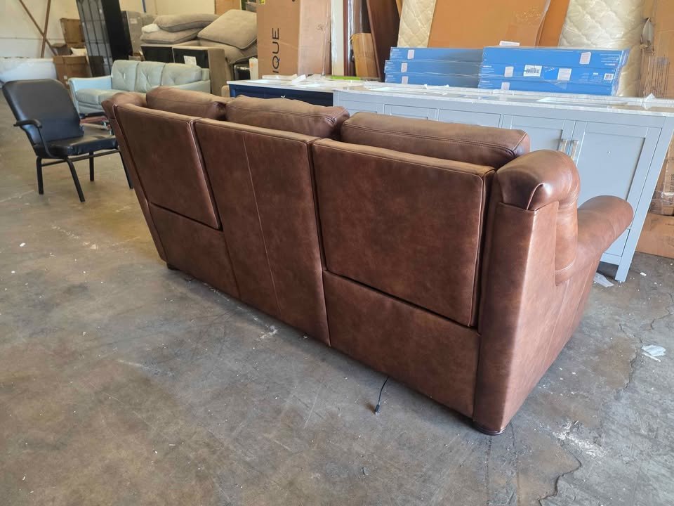 Bradington-Young 916-90 Whitaker Sofa – Full Recline at both Arms ( Retails $7000.00 ) - Image 9